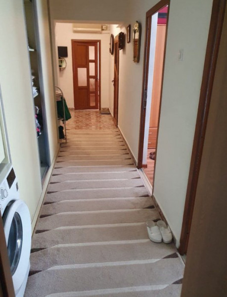 Sos.Pacurari-Apartament 3 camere decomandat