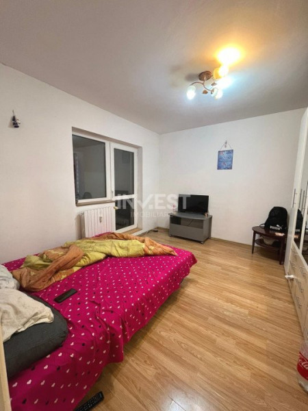 Apartament 2 camere decomandat, etaj2, zona Zimbru-Rond