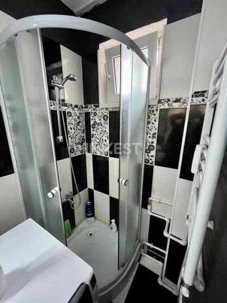 Apartament cu 1 camera, decomandat, zona Alexandru