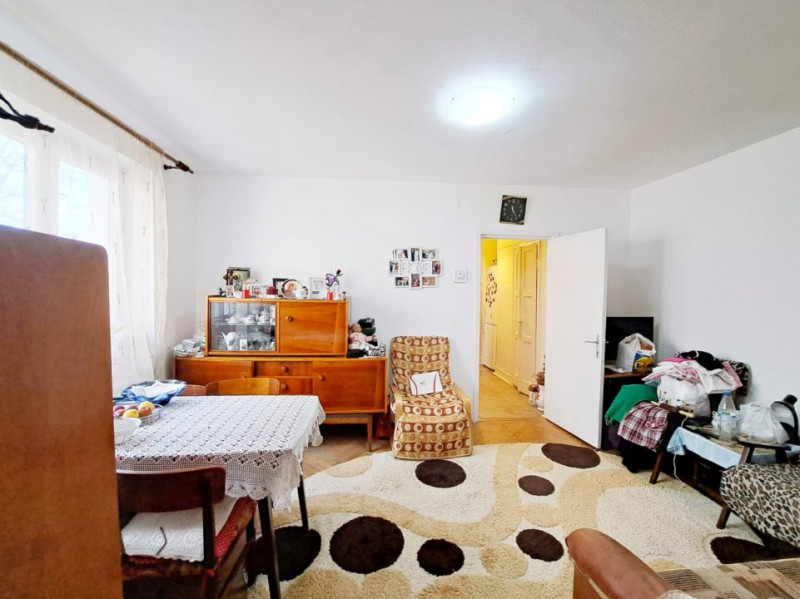 2 camere-Tudor Vladimirescu-etaj 1