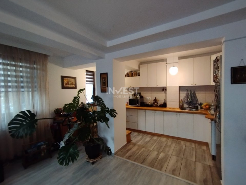 2 CAMERE  MOBILAT ROND PACURARI