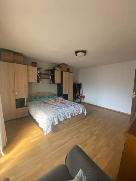 Gara-Apartament 2 camere decomandat