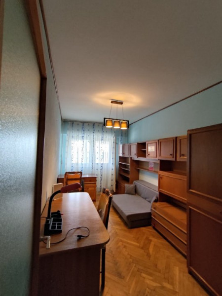 Ultracentral apartament 3 camere 2 bai 2 balcoane