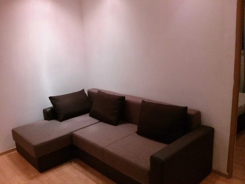 Alexandru cel Bun - apartament 2 camere semidecomandat