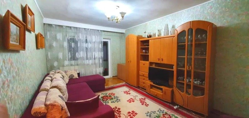 Apartament 3 camere - Alexandru cel Bun