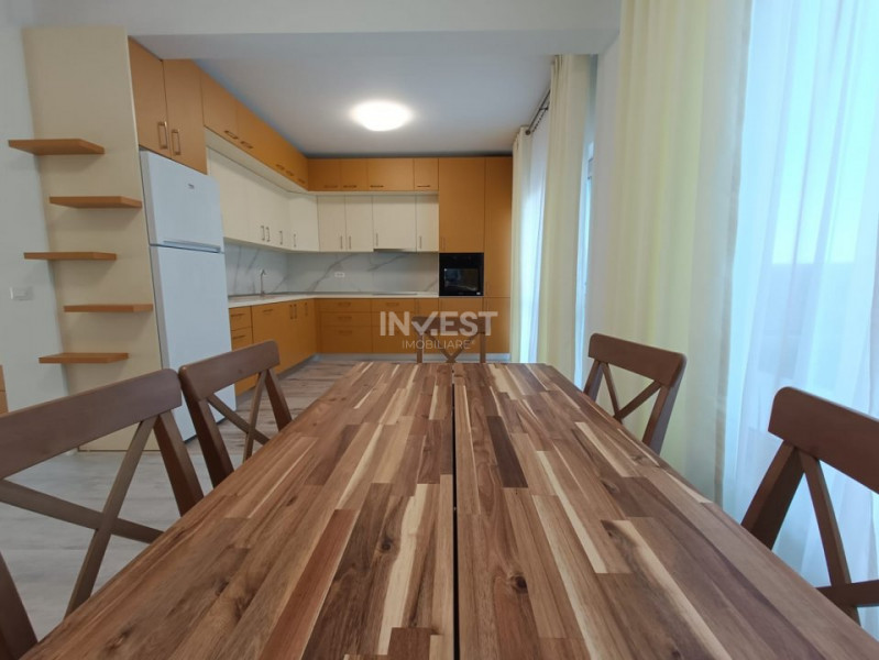 Casă de închiriat, 4 camere într-un complex. Popas Păcurari, IASI