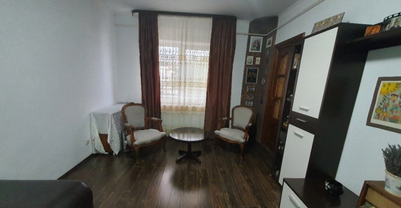 Apartament 3 camere, decomandat, Lidl Nicolina