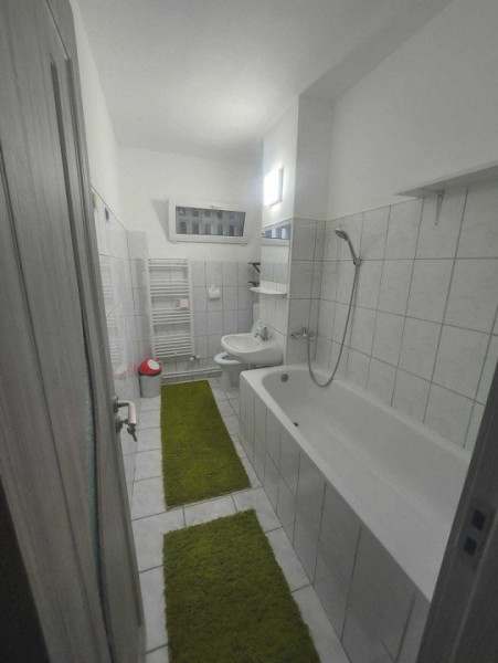 Apartament cu 2 camere - fără risc - Podu Roș 
