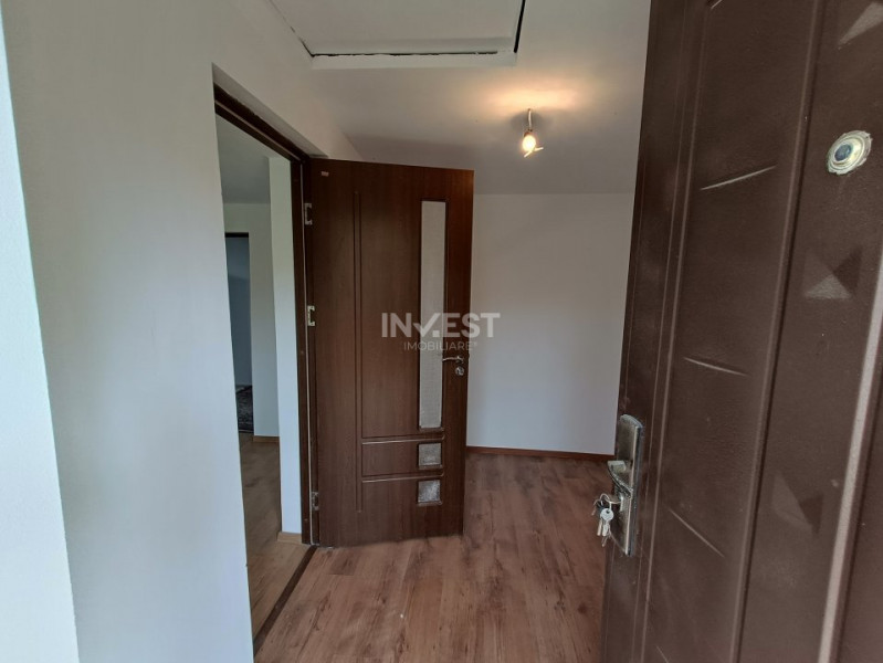 Casa cu 1688mp in zona Iepureni (Movileni) IASI