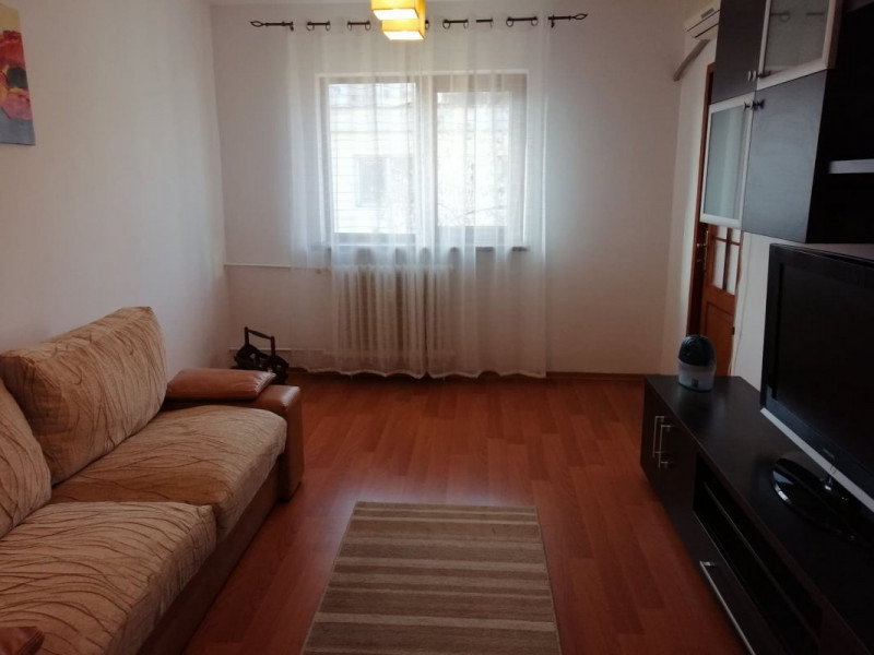 Apartament 3 camere - Galata