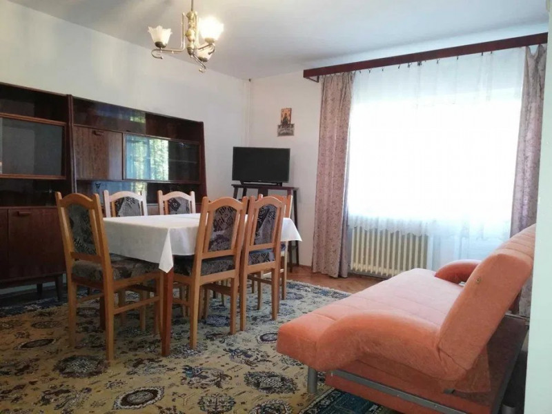 Apartament 3 camere decomandat Arcu