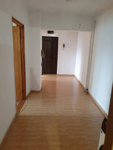 Apartament 3 camere mobilat si utilat, zona Pacurari- Iasi