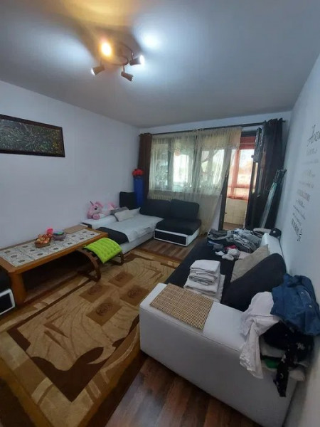 Apartament 3 camere decomandat-Tatarasi-Piata Chirila