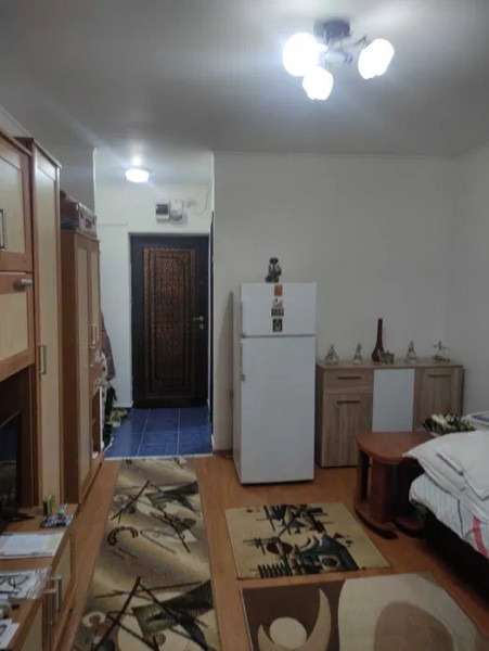 Galata- Garsoniera mobilata 37,500 euro 