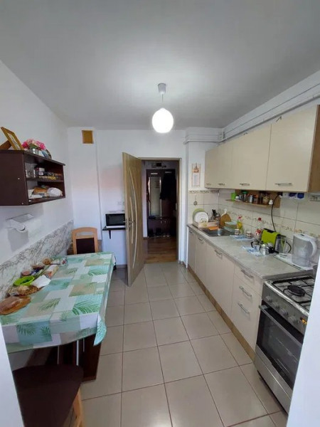 Apartament cu 3 camere decomandat Moara de foc, Iasi