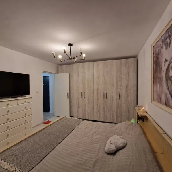 Apartament 2 Camere, Renovat, Etajul 1, Frumoasa, Iași