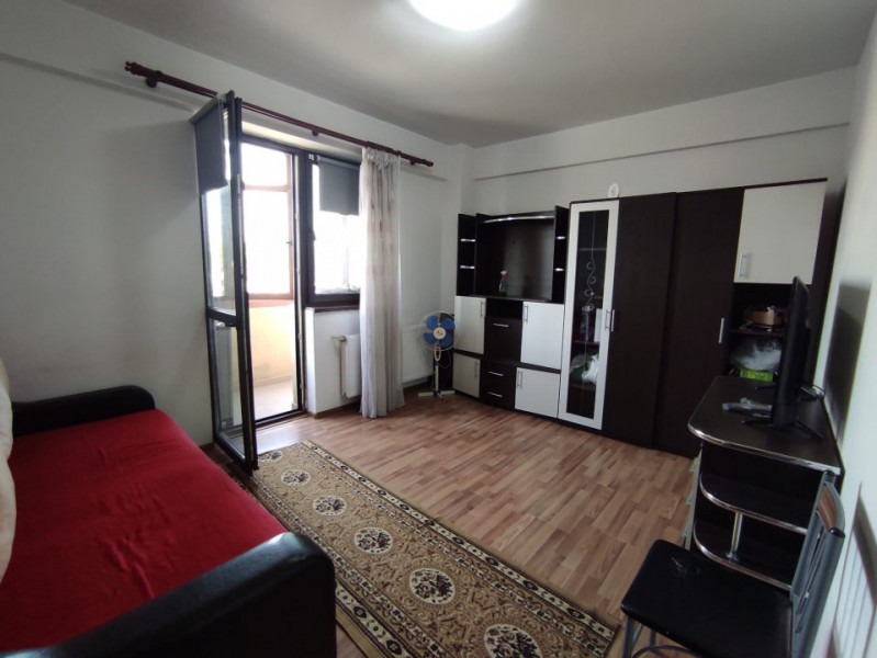 Apartament cu 2 Camere în Zona Nicolina-Disponibil pentru Închiriere