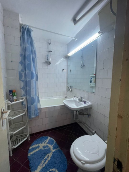 Apartament 3 camere decomandat-etaj 2-bloc fara risc-Tatarasi