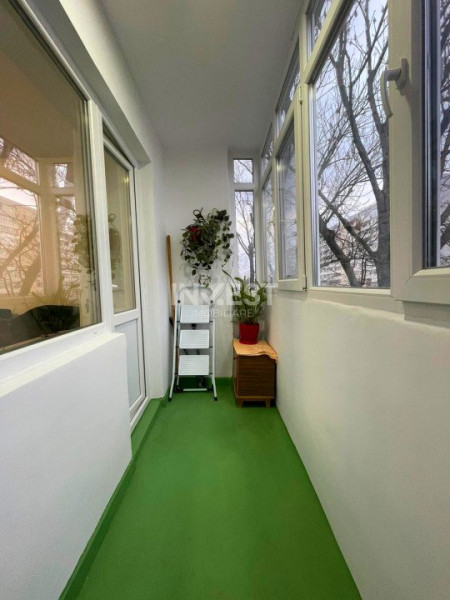 Tatarasi-Dispecer-apartament 3 camere decomandat-etaj intermediar