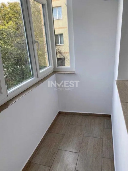 Apartament 3 camere, decomandat, renovat, etajul 2, zona Gara, Iasi 