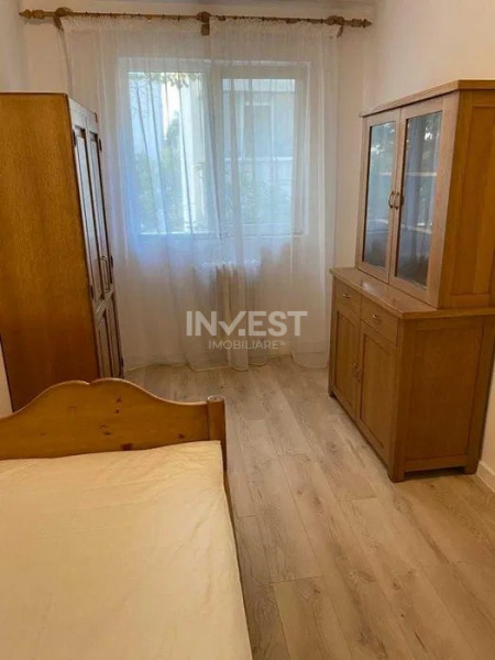Apartament 3 camere, decomandat, renovat, etajul 2, zona Gara, Iasi 
