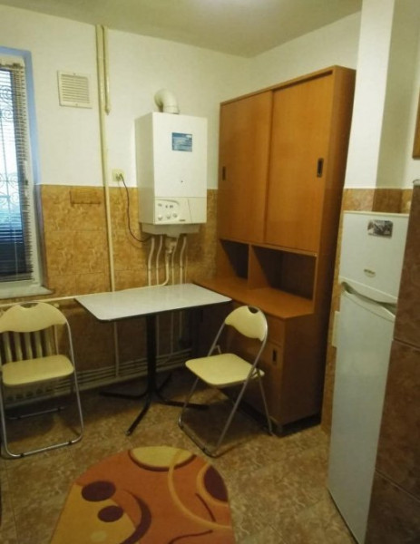 Alexandru cel Bun - Apartament 2 camere decomandat 