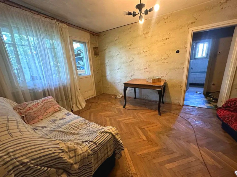 Apartament 2 camere - etaj 2 - Podu Roș 