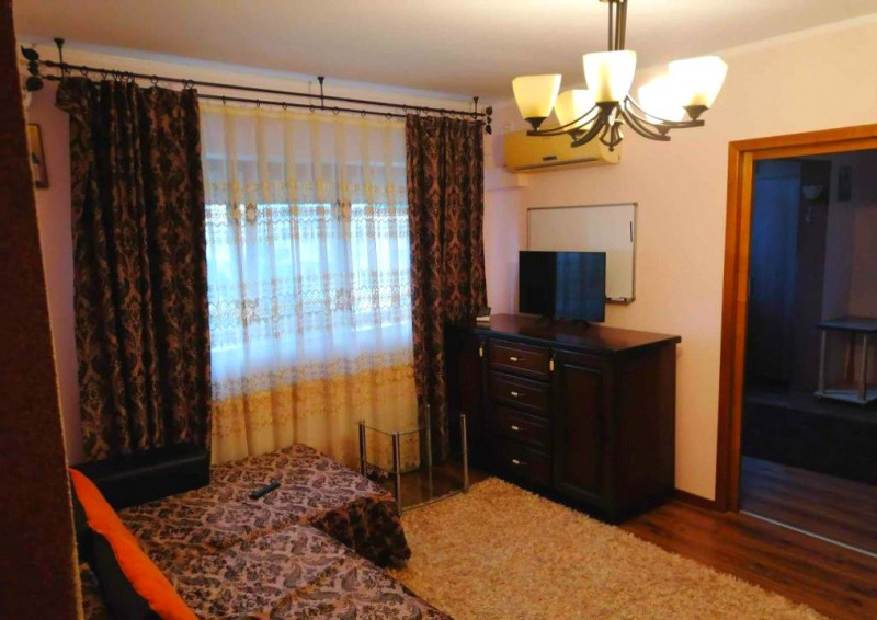 Apartament 2 camere - Podu Roș - bloc fără risc 