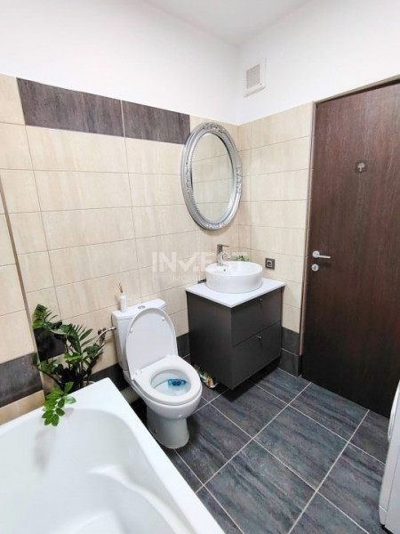 Apartament 2 camere, etaj 2, parcare, Mobilat- utilat,  Nicolina