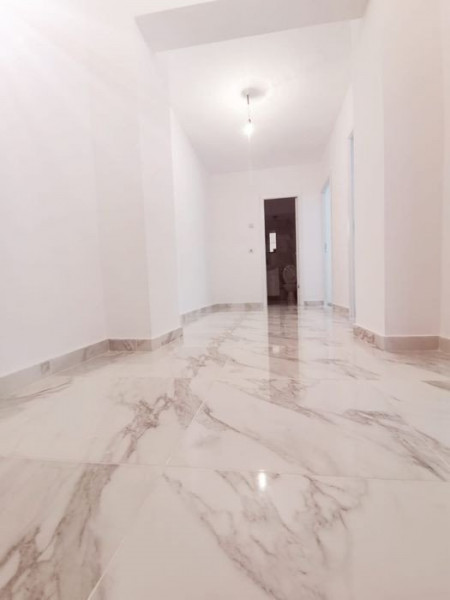 Apartament 3 camere complet renovat, ET 1, zona Pacurari, Iasi