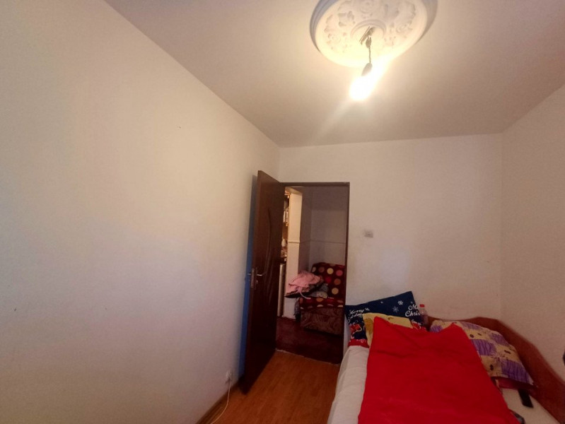 Apartament 3 Camere, intermediar, zona Nicolina 1( Lidl)