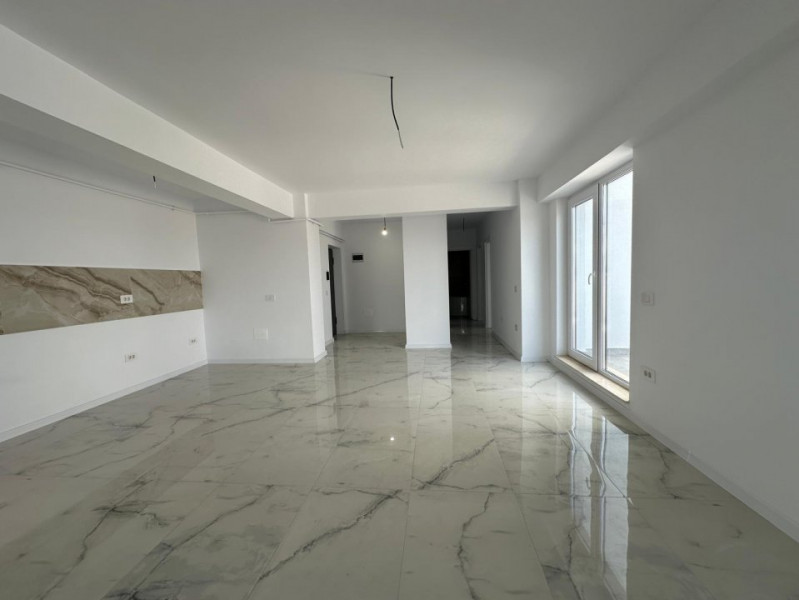 Apartament Nou, 3 Camere + Terasa 20 mp