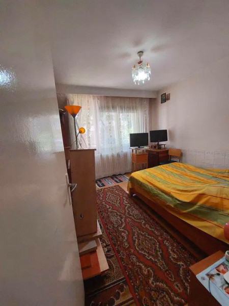 Apartament 2 camere - Podu Roș, Cantemir - 62.000 euro 