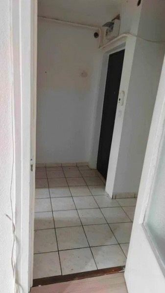 Apartament 2 camere - etajul 3 - Podu Roș 