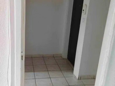 Apartament 2 camere - etajul 3 - Podu Roș 