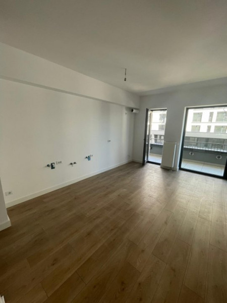 APARTAMENT 2 CAMERE OPEN-SPACE, ETAJ 4 + LOC DE PARCARE - SILK DISTRICT, IAȘI