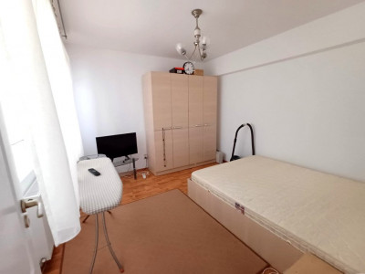 Apartament 2 camere, decomandat, mobilat-utilat Nicolina
