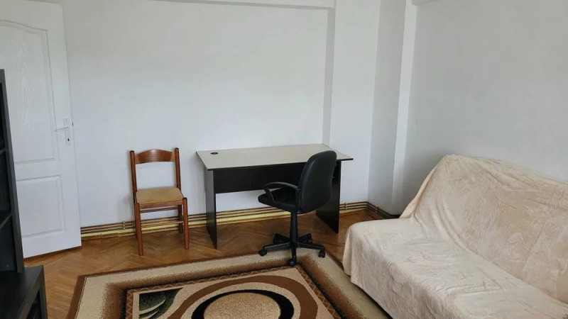 Apartament 2 camere, decomandat, zona Pacurari, Iasi