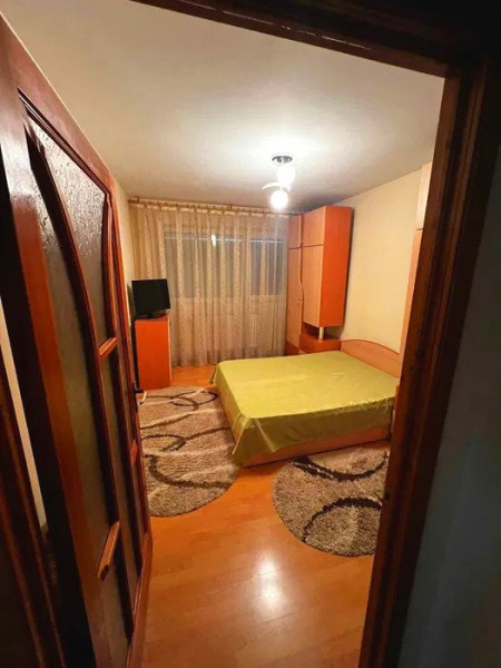 Apartament 2 camere decomandat - bloc fără risc - rond Podu Roș