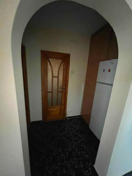 Apartament 2 camere decomandat - bloc fără risc - rond Podu Roș