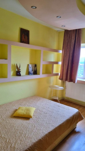 Apartament 3 camere decomandat - Baza 3, Iași 