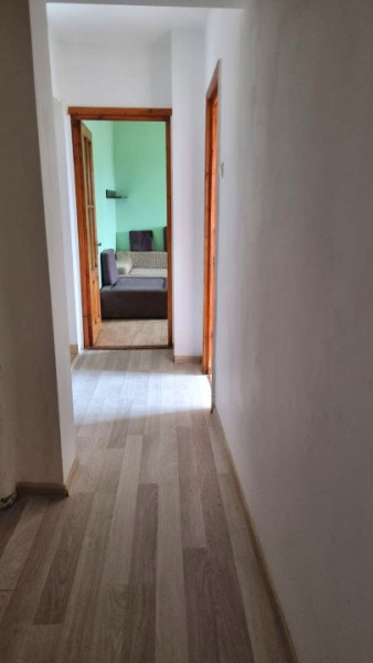 Apartament 3 camere decomandat - Baza 3, Iași 