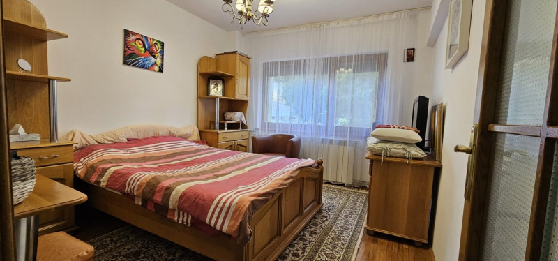 Piata Unirii-apartament cu 2 camere ETAJUL 1 