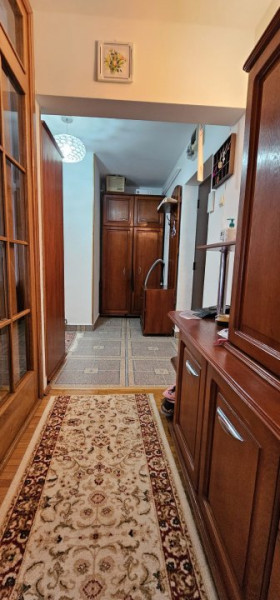 Piata Unirii-apartament cu 2 camere ETAJUL 1 