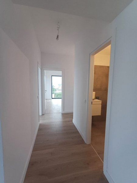 APARTAMENT 3 CAMERE, 2 BĂI - 107,91m² + LOC DE PARCARE - SILK DISTRICT