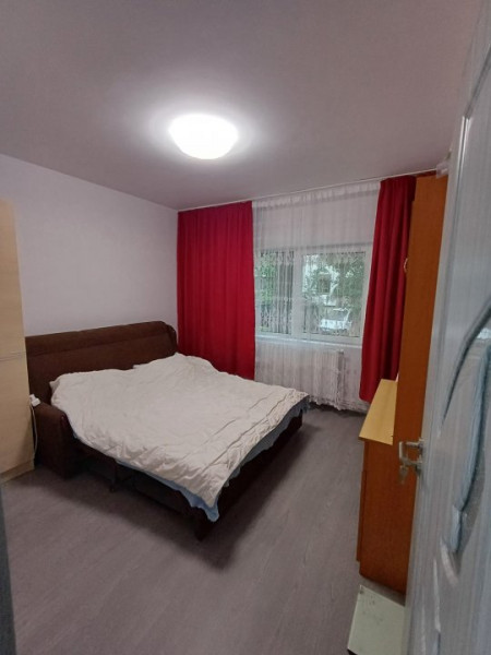 Mircea cel batran - Ap 3 camere decomandat, renovat- 72mp 