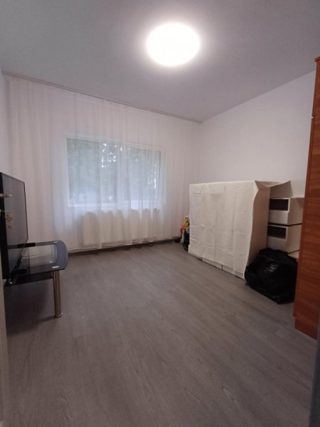 Mircea cel batran - Ap 3 camere decomandat, renovat- 72mp 