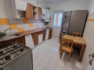 Apartament 3 camere, decomandat, Rapa Galbena- Gara, Iasi