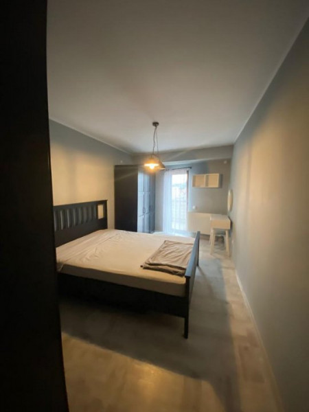 Apartament cu 2 camere decomandat 