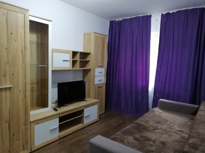 Podu Ros- Palas ap 1 cam decomandat ,renovat,mobilat si utilat